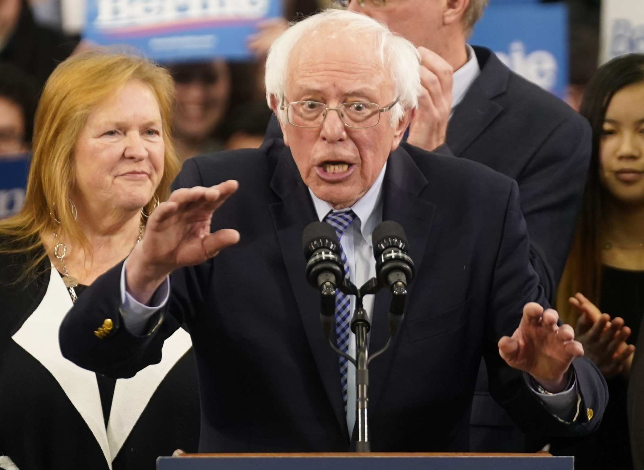 Menang di New Hampshire Membuat Bernie Sanders Siap Mengalahkan Donald Trump
